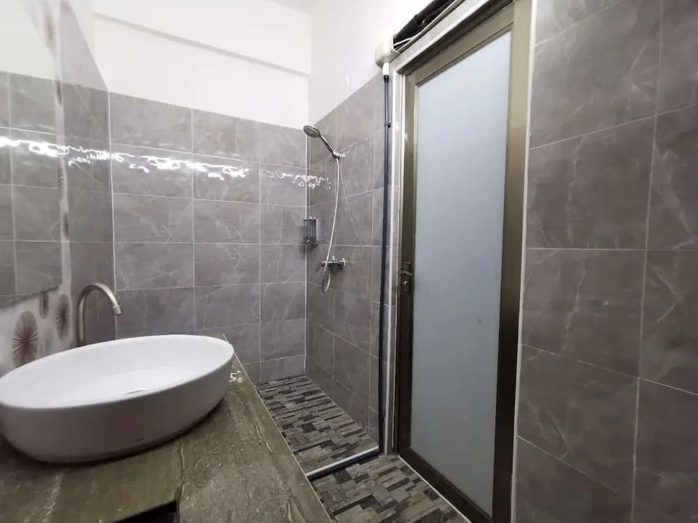 The Ram Hotel - photo 9
