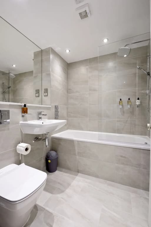 Destiny Scotland New Town Apartments - photo 8