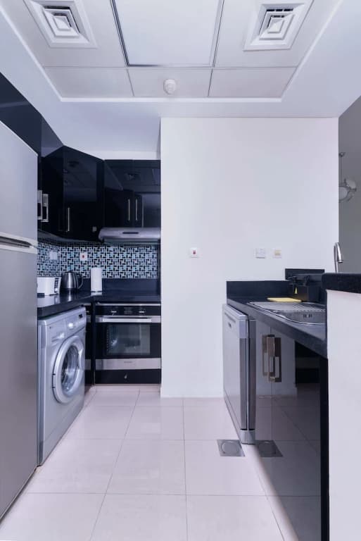 Beautiful 1BR with sunset view - photo 17