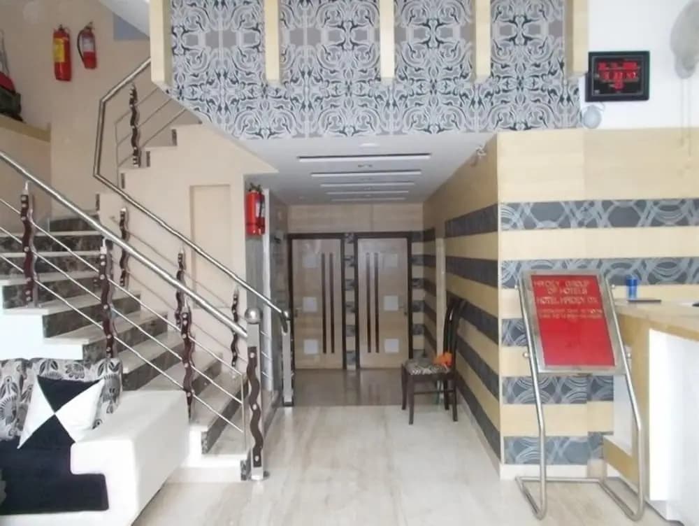 Hotel Hridey Dx - photo 10