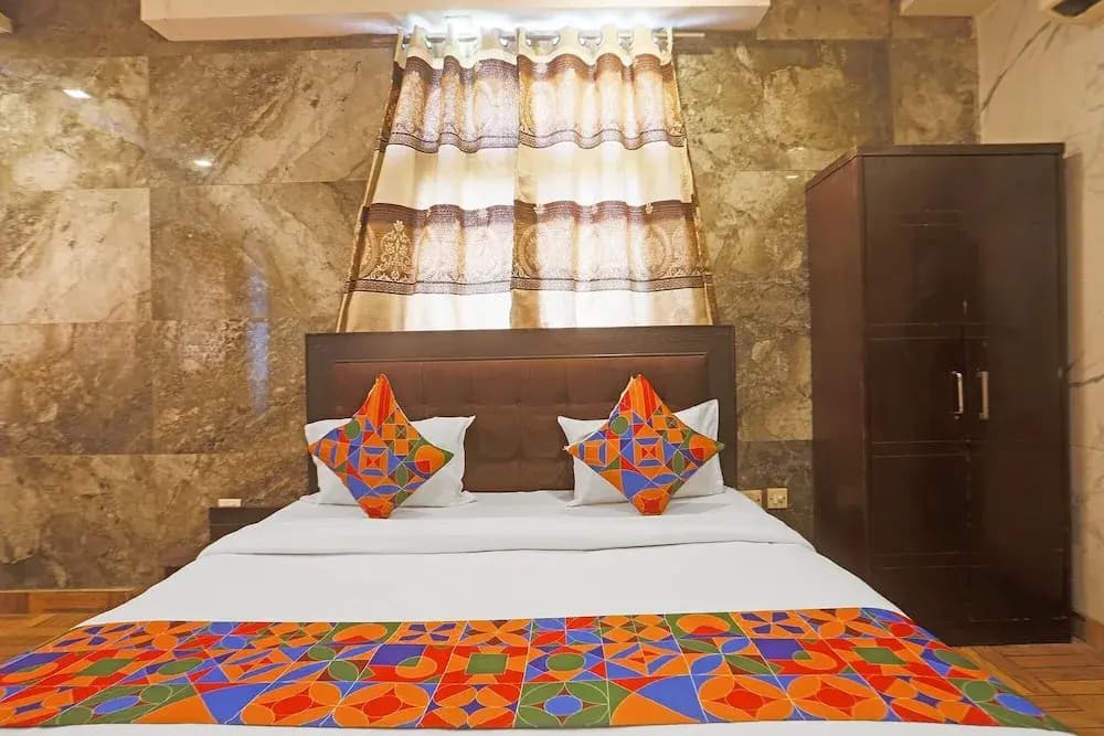 FabHotel Gera’s - photo 4