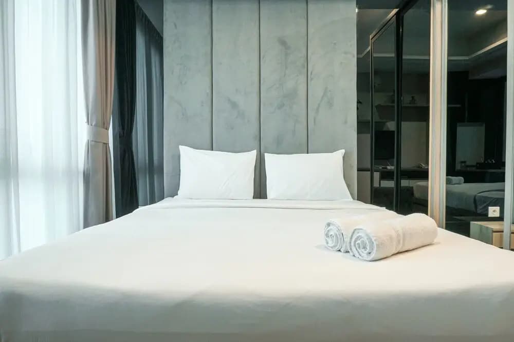 Luxurious Studio at Capitol Suites Apartment - photo 2