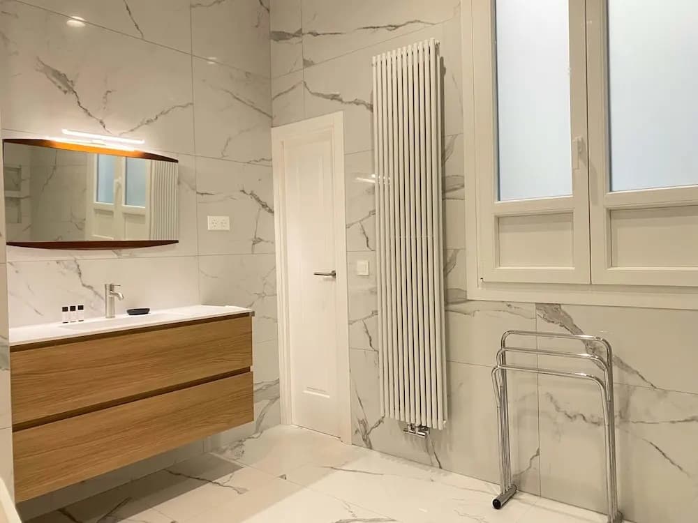 Lovely 3BR Near Palacio Real - photo 9