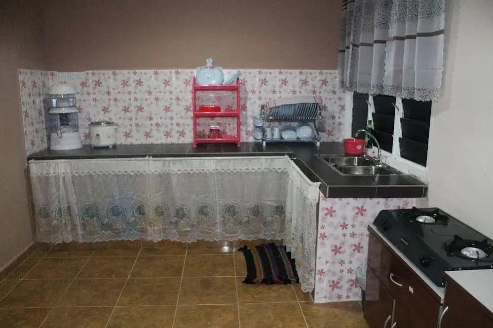 Nabila Homestay - photo 8