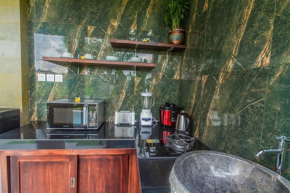 Kauptren Villas Ubud - photo 17