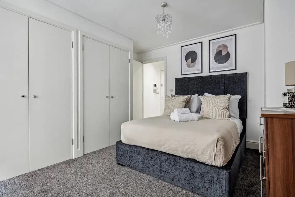 Charming 1BR near Notre Dame - photo 2