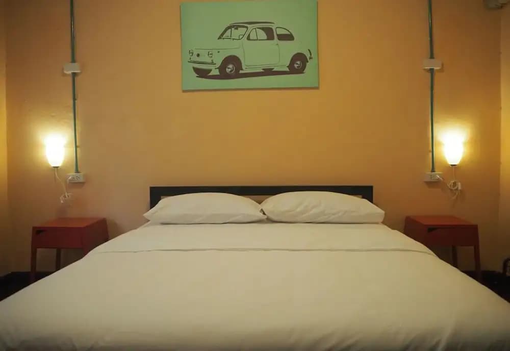 April 24 Home - Hostel - photo 2