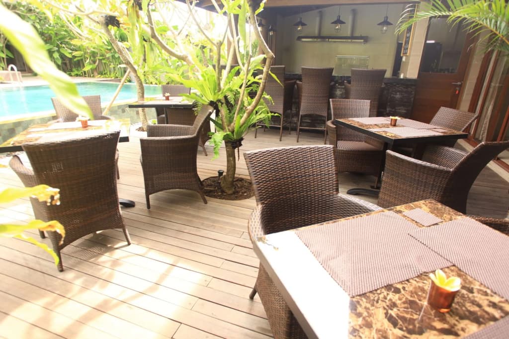 Puri Sabina Bed & Breakfast - photo 26
