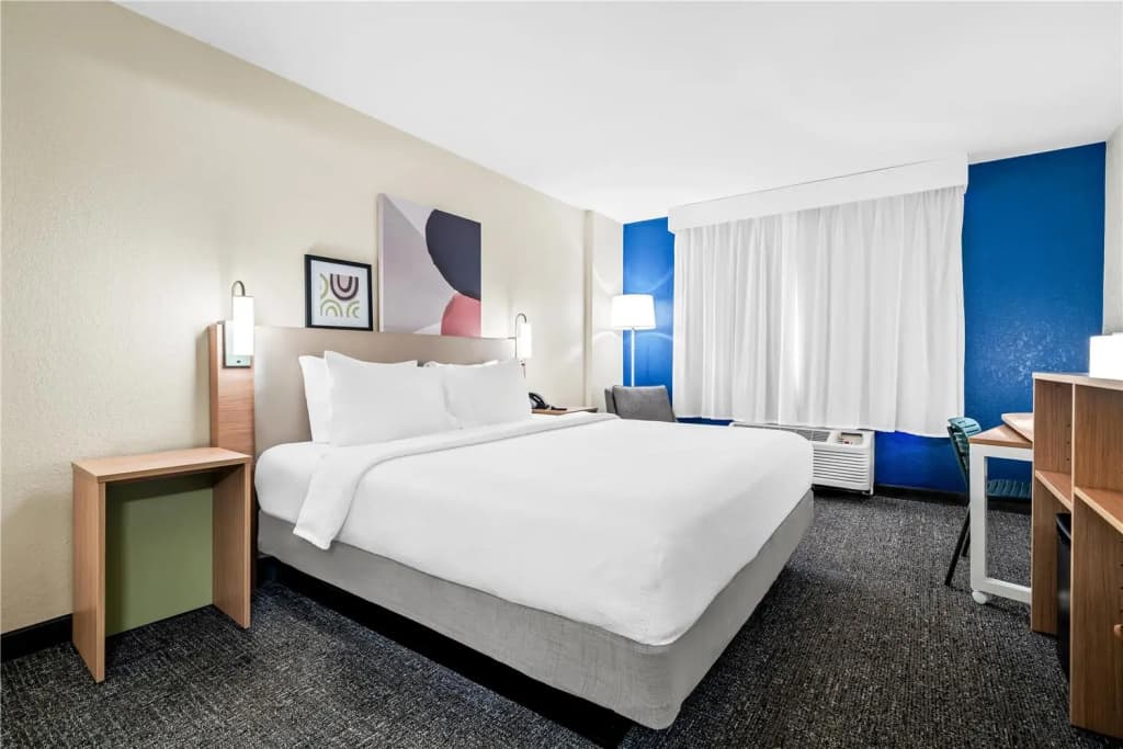 Spark by Hilton Orlando near Universal - photo 41