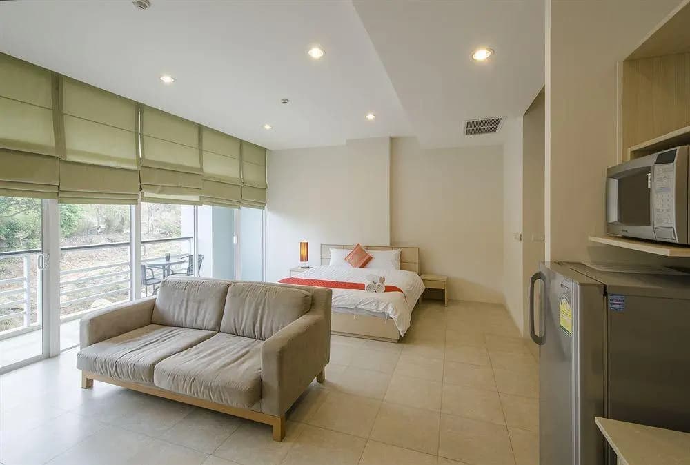 Seaview modern Apartment at Karon Hill - photo 4