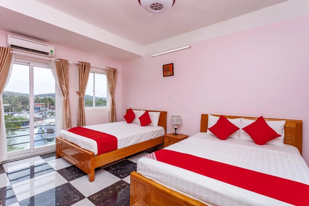 Amelia Hotel - photo 3
