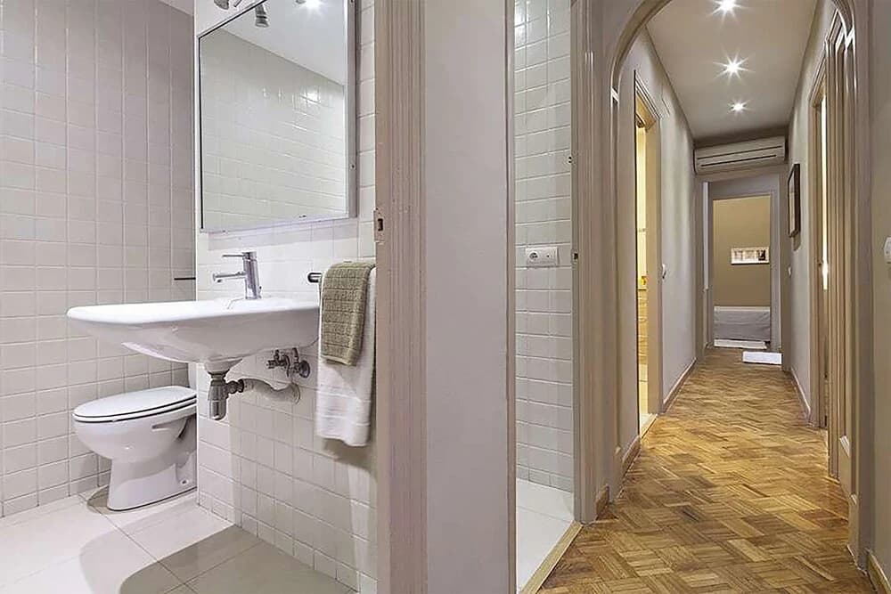 Bhm1-105 Designer Apartment In Eixample - photo 6