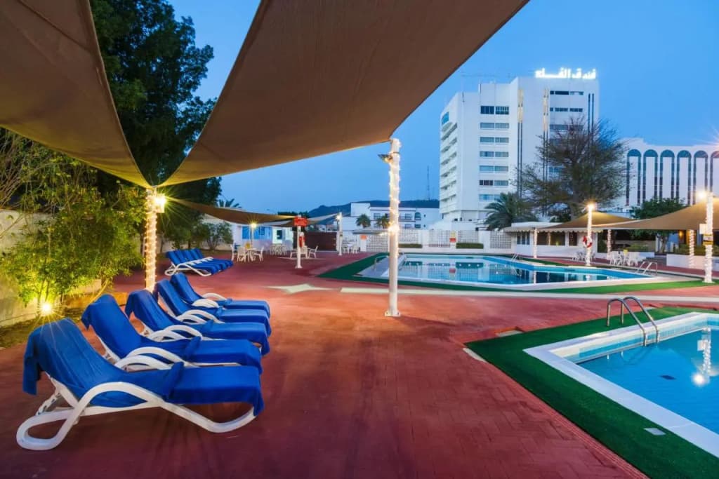 Al Falaj Hotel - photo 16
