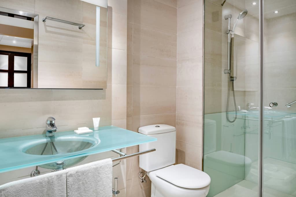 AC Hotel Irla by Marriott - photo 9