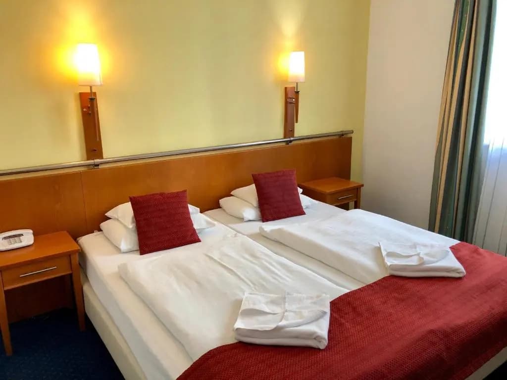 Hotel Veritas - photo 4