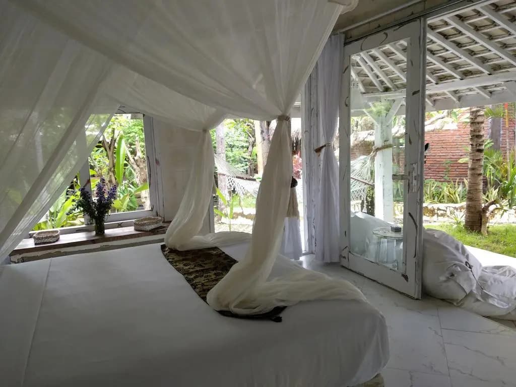 The Alchemist Lodge - photo 4
