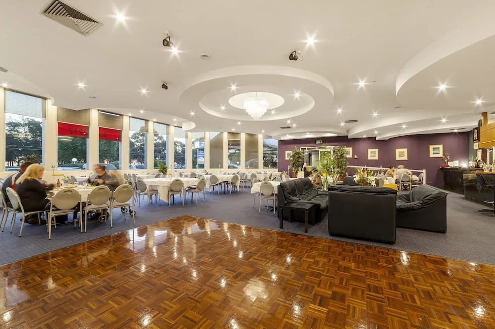 Ciloms Airport Lodge - photo 20