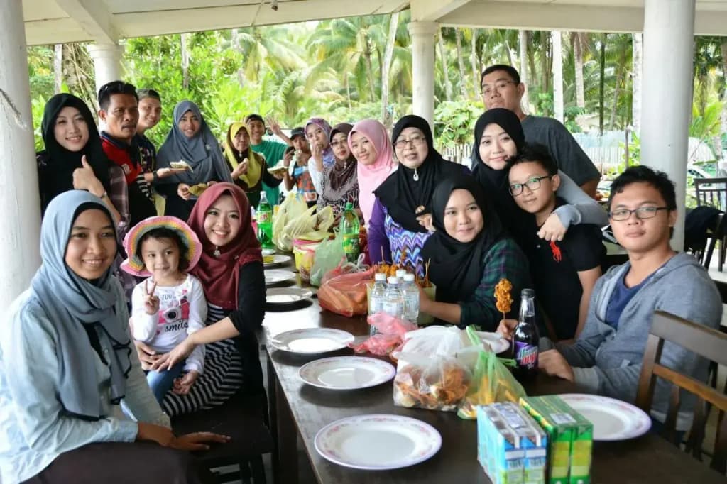 Pandan Beach Homestay - photo 18