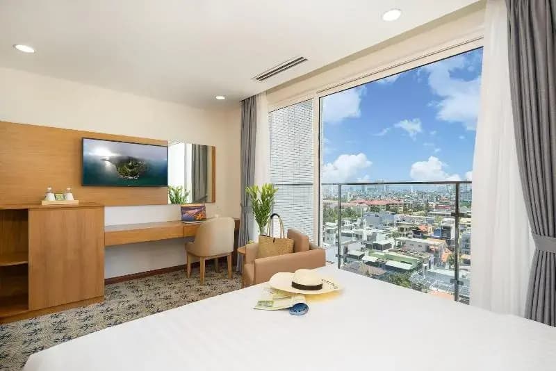 Lamanga Hotel & Suites Danang - photo 37