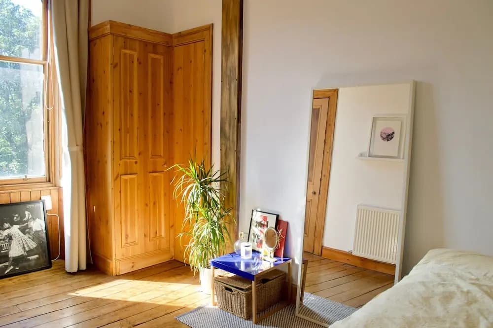 1 Bedroom Flat In Edinburgh - main photo