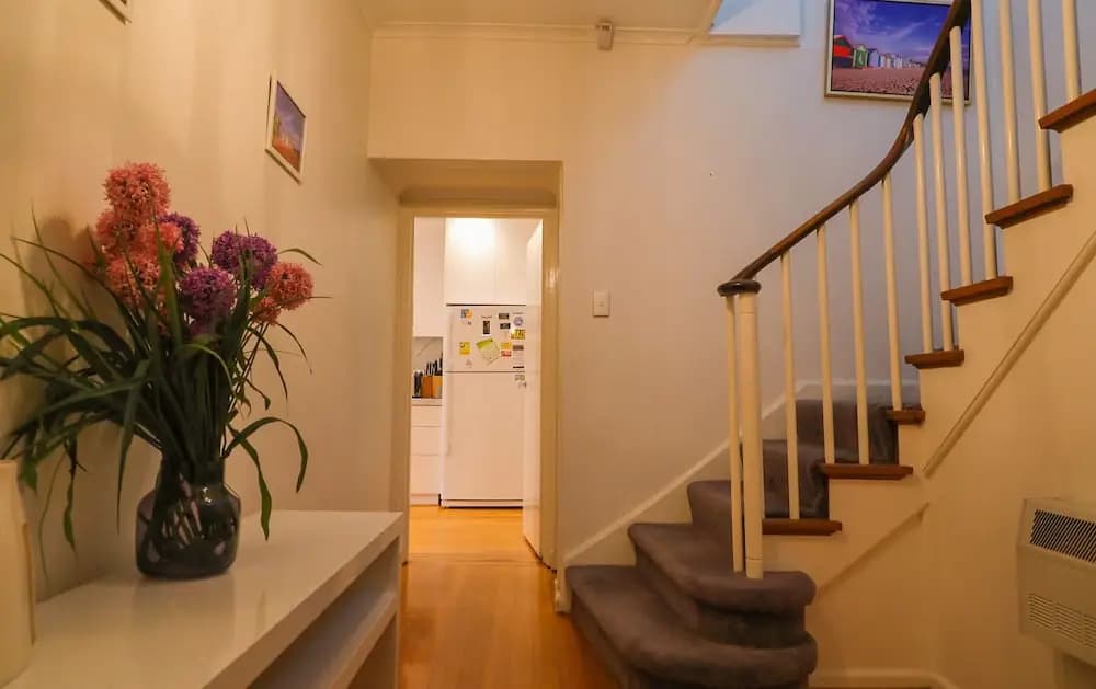 Inner Melbourne Luxury Holiday House - photo 12