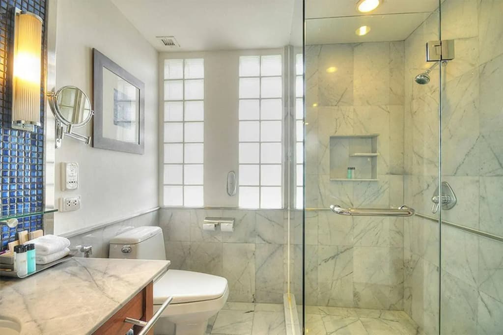 Triple Two Silom Boutique Hotel - photo 10