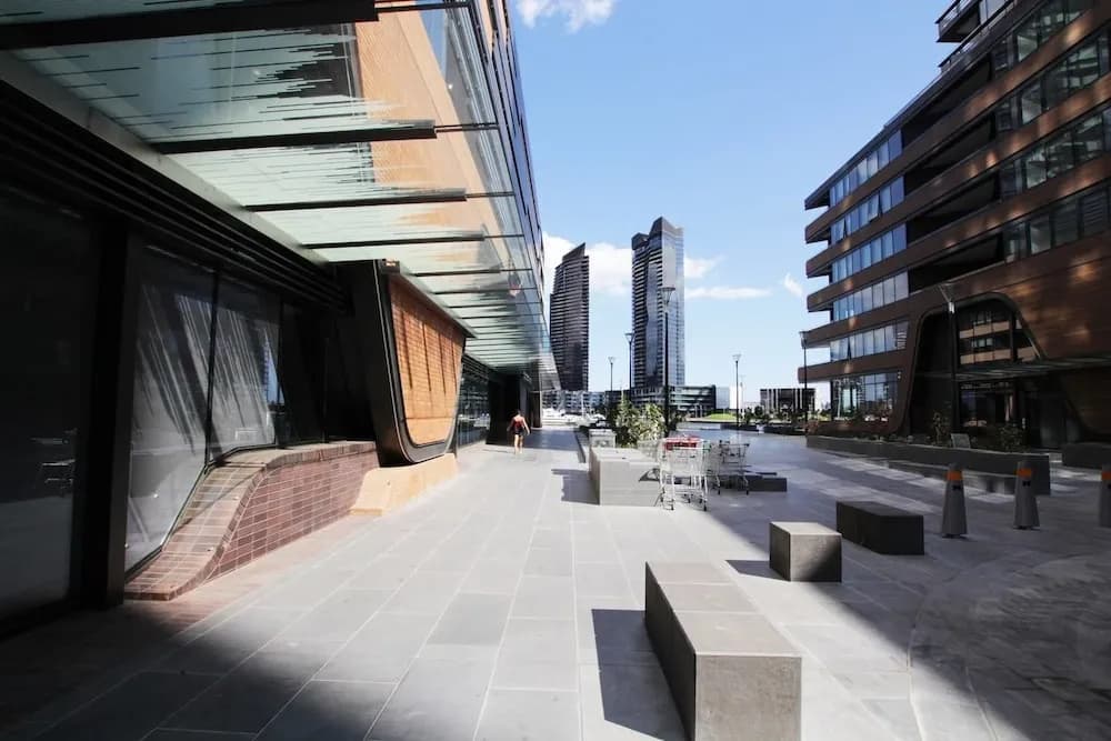 21 Docklands - photo 14