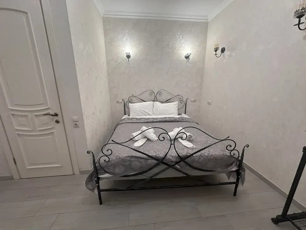 Silver 44 Hotel - photo 3