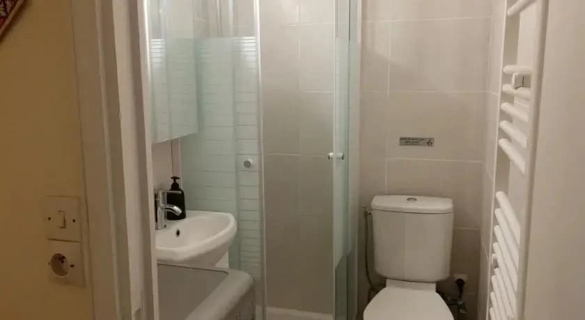 Thorigny Apartment - photo 6
