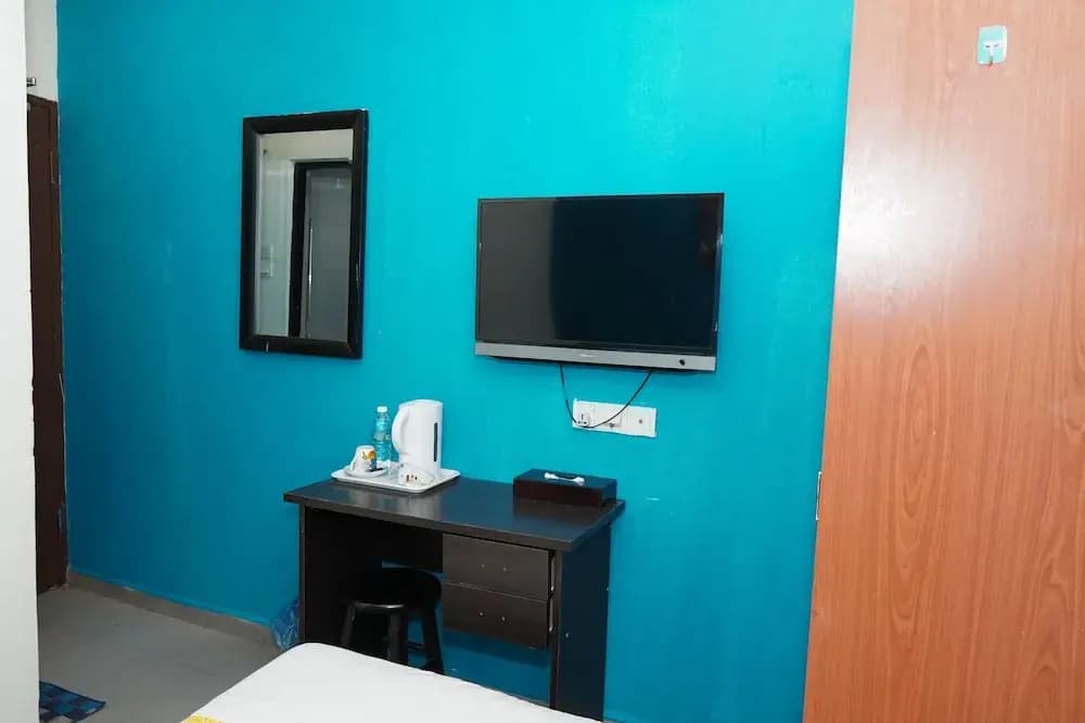 Hotel Shri Putiri - photo 5