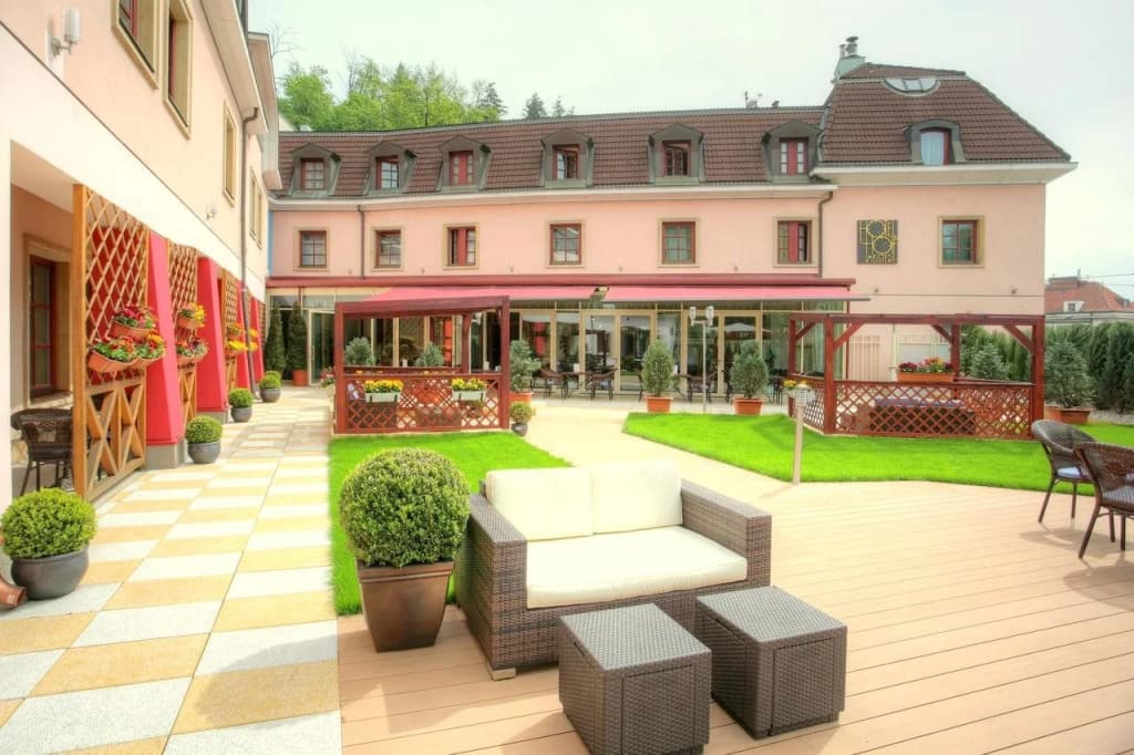 Hotel Hoffmeister - photo 15