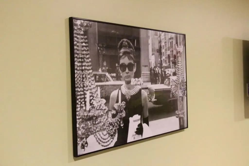 Jazz on Columbus Circle Hostel - photo 10