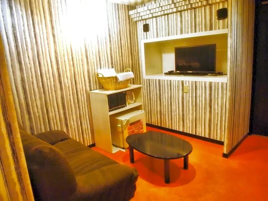 Hotel 24(Twenty four) - photo 4