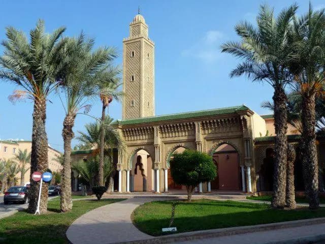 Riad Alaoui 134 with swimming pool and free parking - main photo