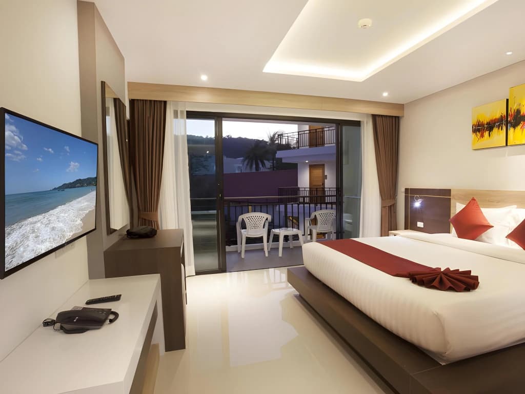 Paripas Patong Resort - photo 3
