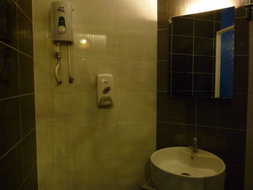 The Room Hotel - photo 8