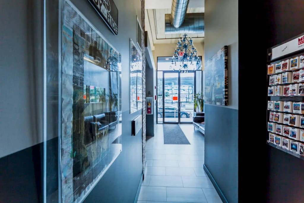 Q4 Hotel & Hostel - photo 12