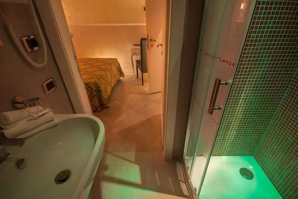 Quality Inn Rome - photo 7