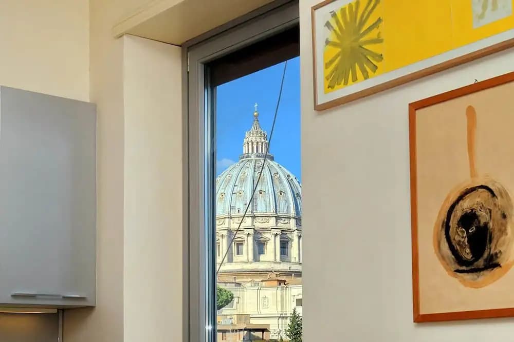 Saint Peter's Bright Apartment - photo 13