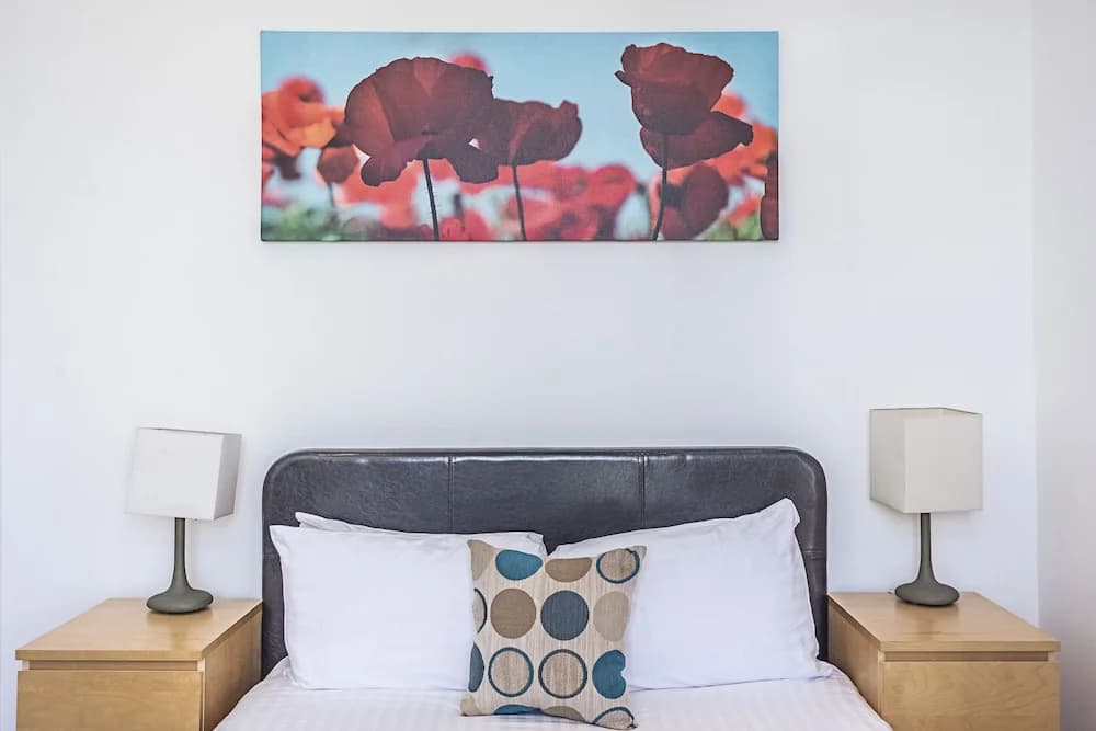 Splendid 3 Bedroom Apartment Kings Cross - photo 5