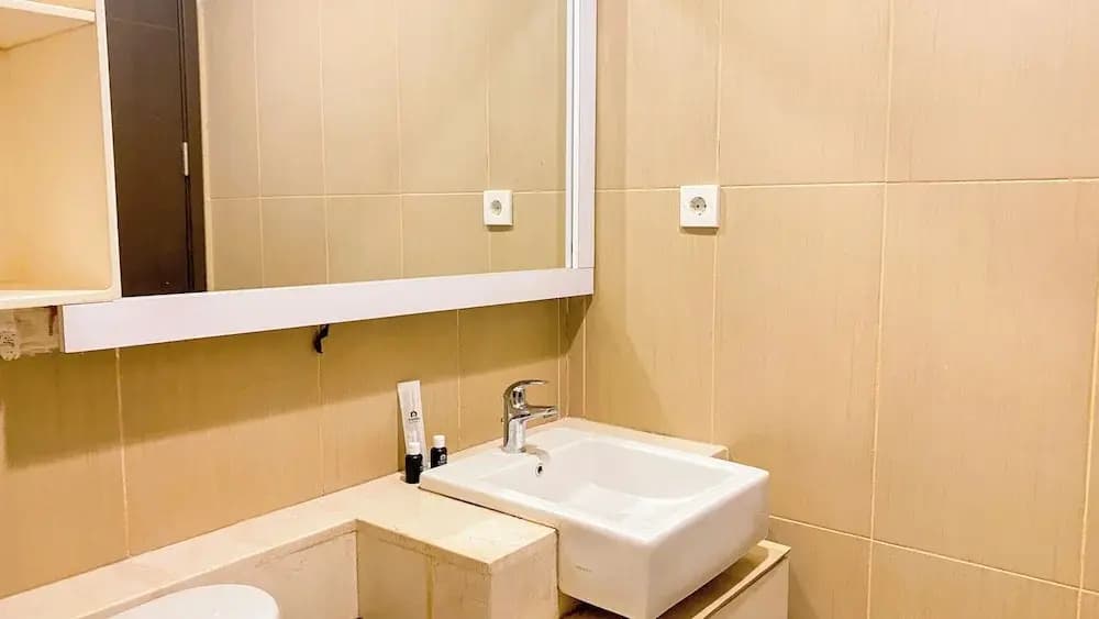 Cozy And Homey Studio Room At Gp Plaza Apartment - photo 7