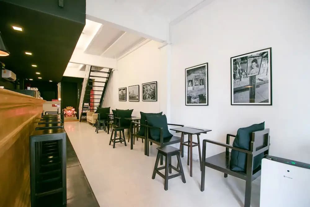 Oyo Chatel Hostel Bangkok - photo 19