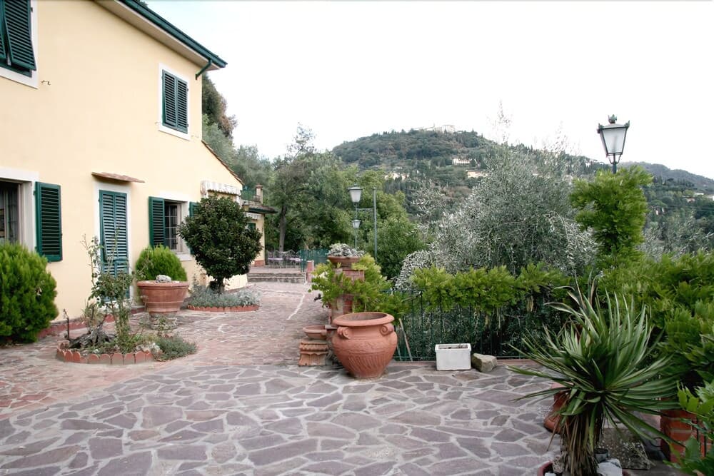 Tuscany-VillaRentals - Vicinity - photo 12
