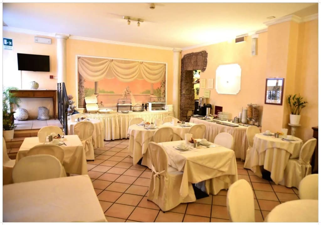 Hotel Julia - photo 19