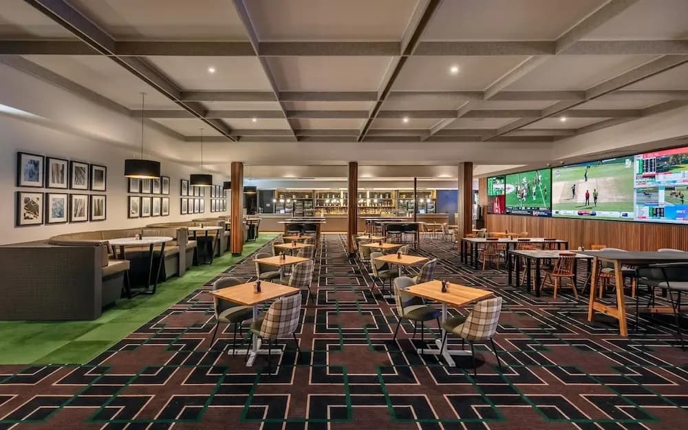 The Sportsman's Hotel - photo 19