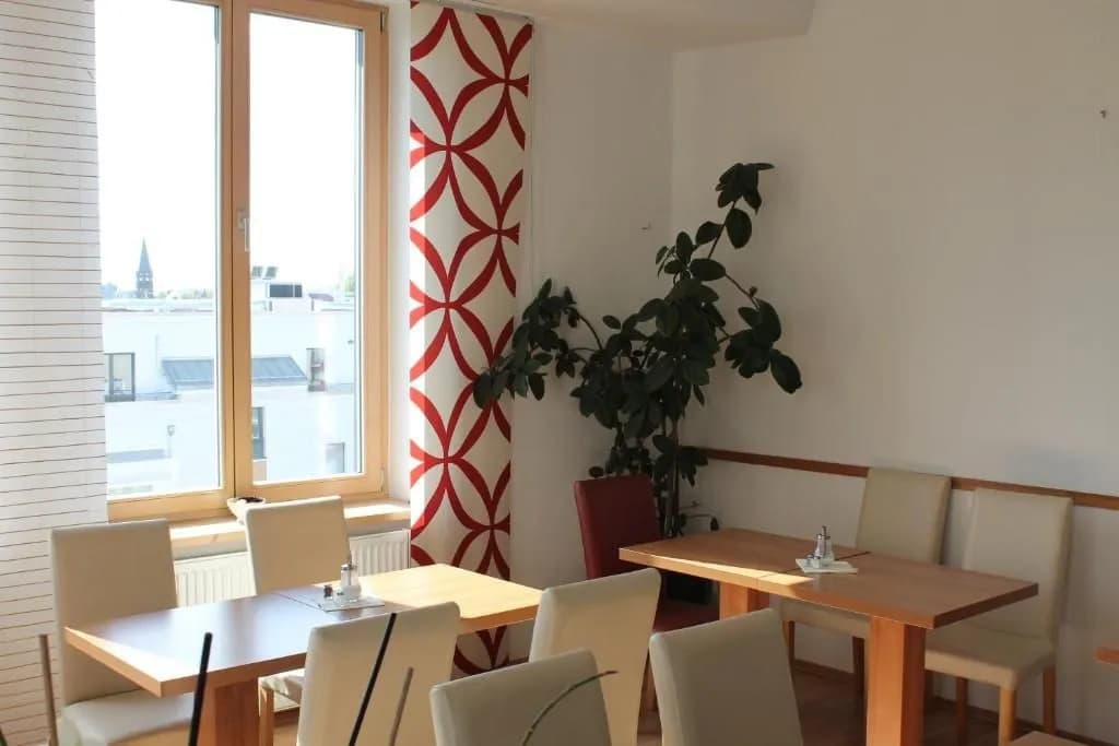 Ambert Berlin (for women only) - photo 15