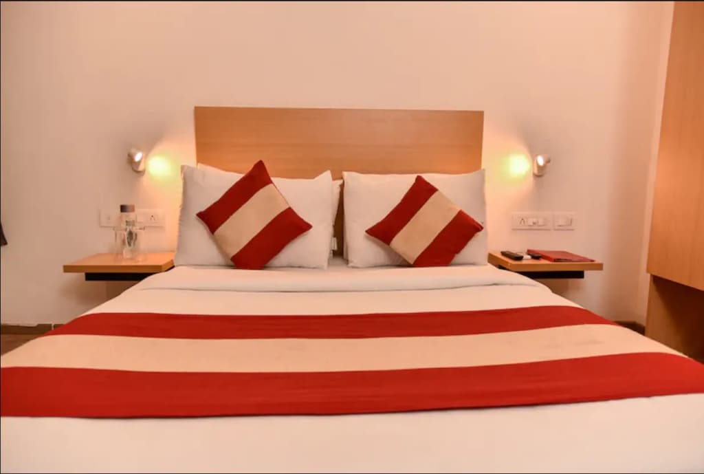 Hotel White Saffron - photo 11