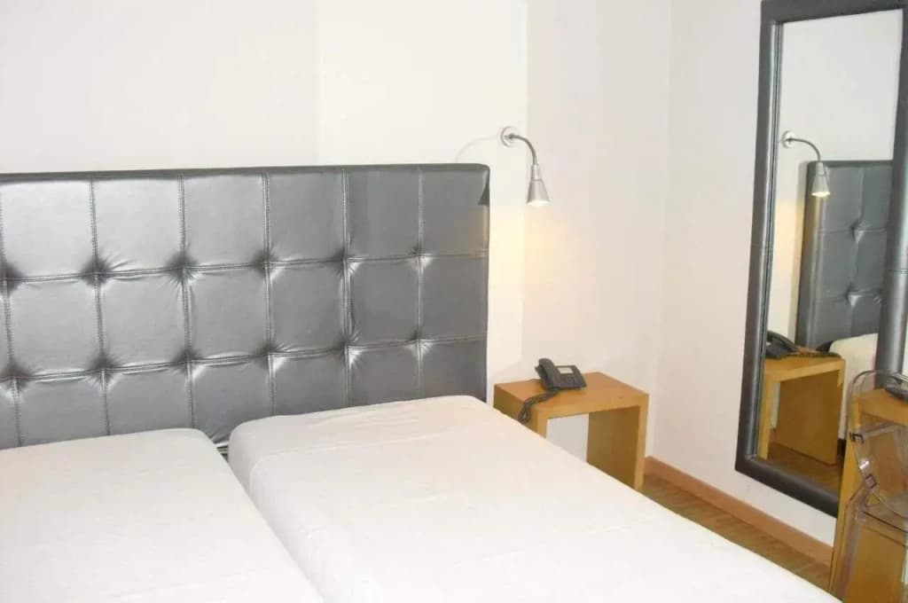 Hotel Capital - photo 24