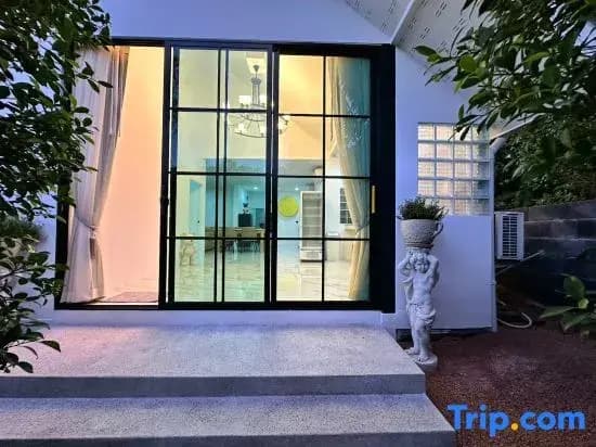 Tropical 2BR/2BA Oasis in Haad Salad - 3min Walk to Beach | Koh Phangan Paradise - photo 4