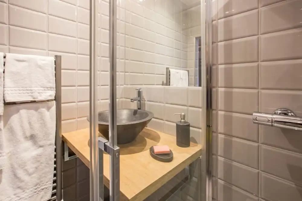 Spacious And Charming 6p Flat À Madeleine - photo 8